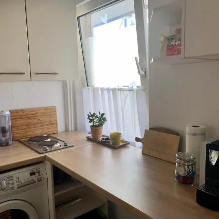 Apartment In Stadtnahe, Einfach Und Praktisch *